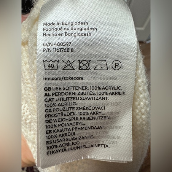 Divided by H&M Women's Light Cream Sweater Size XXS In Great Shape!!! - Picture 5 of 5